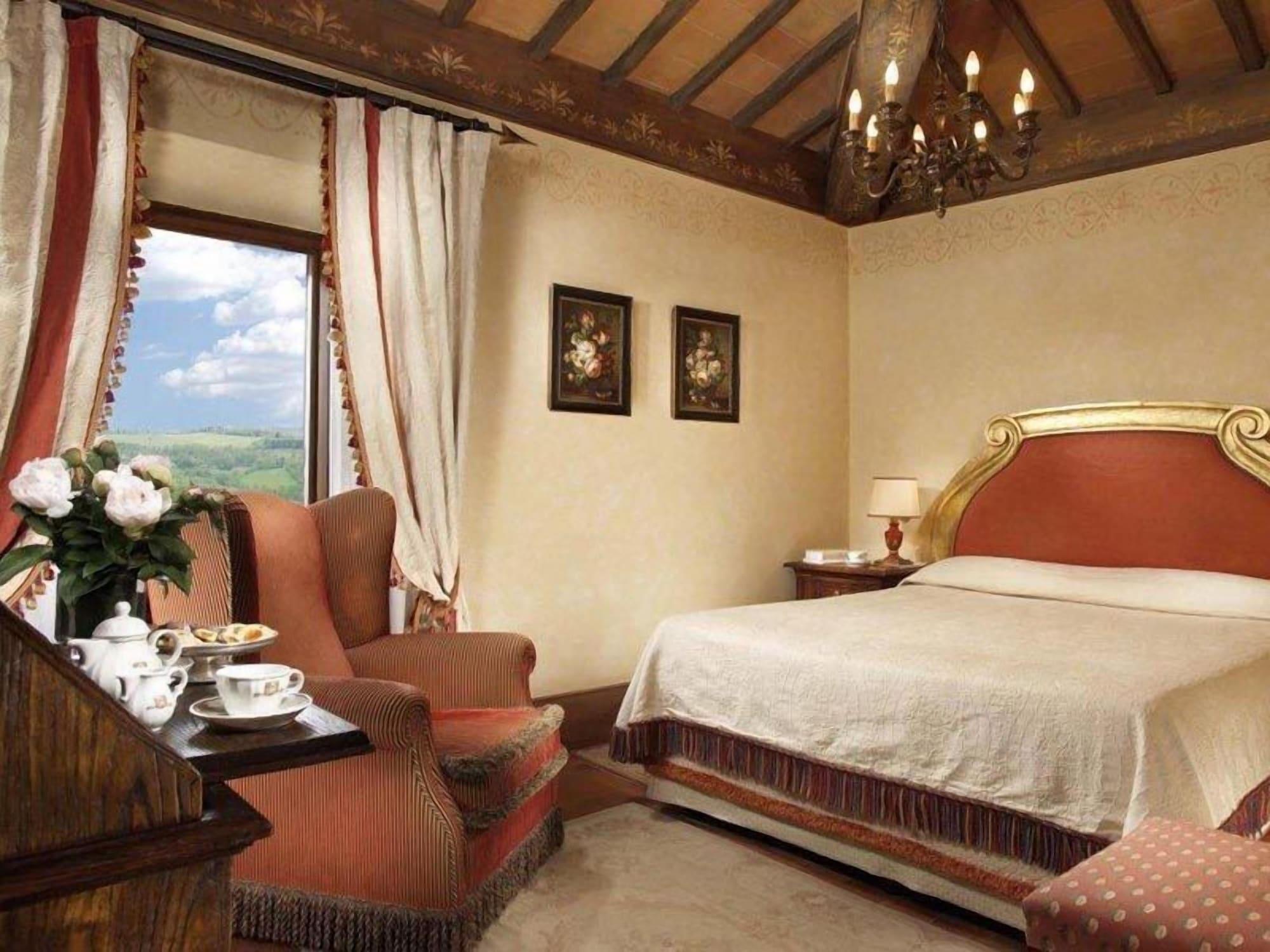 Hotel Relais Todini - Residenza D'epoca - Luxury Historic House