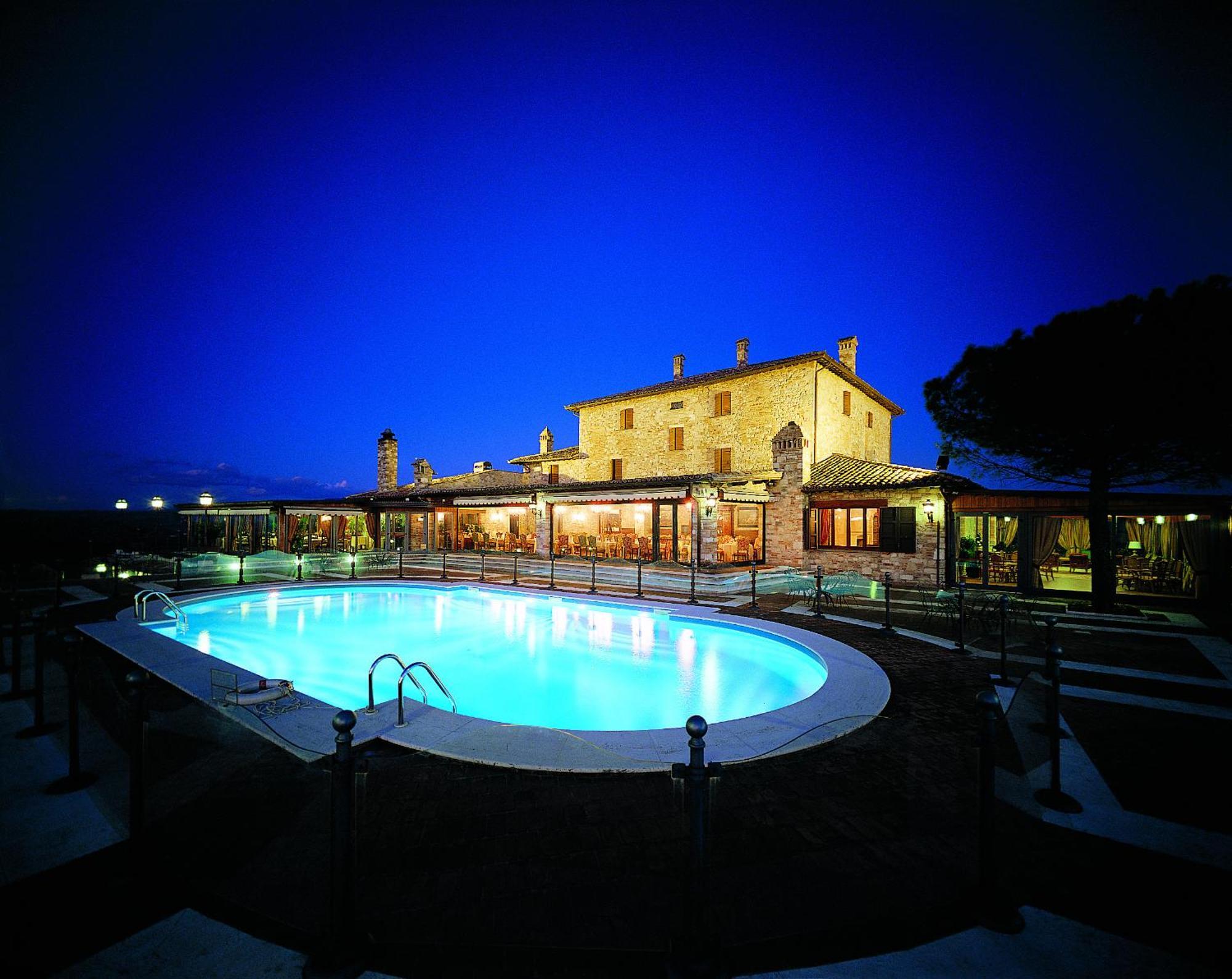 Hotel Relais Todini - Residenza D'epoca - Luxury Historic House