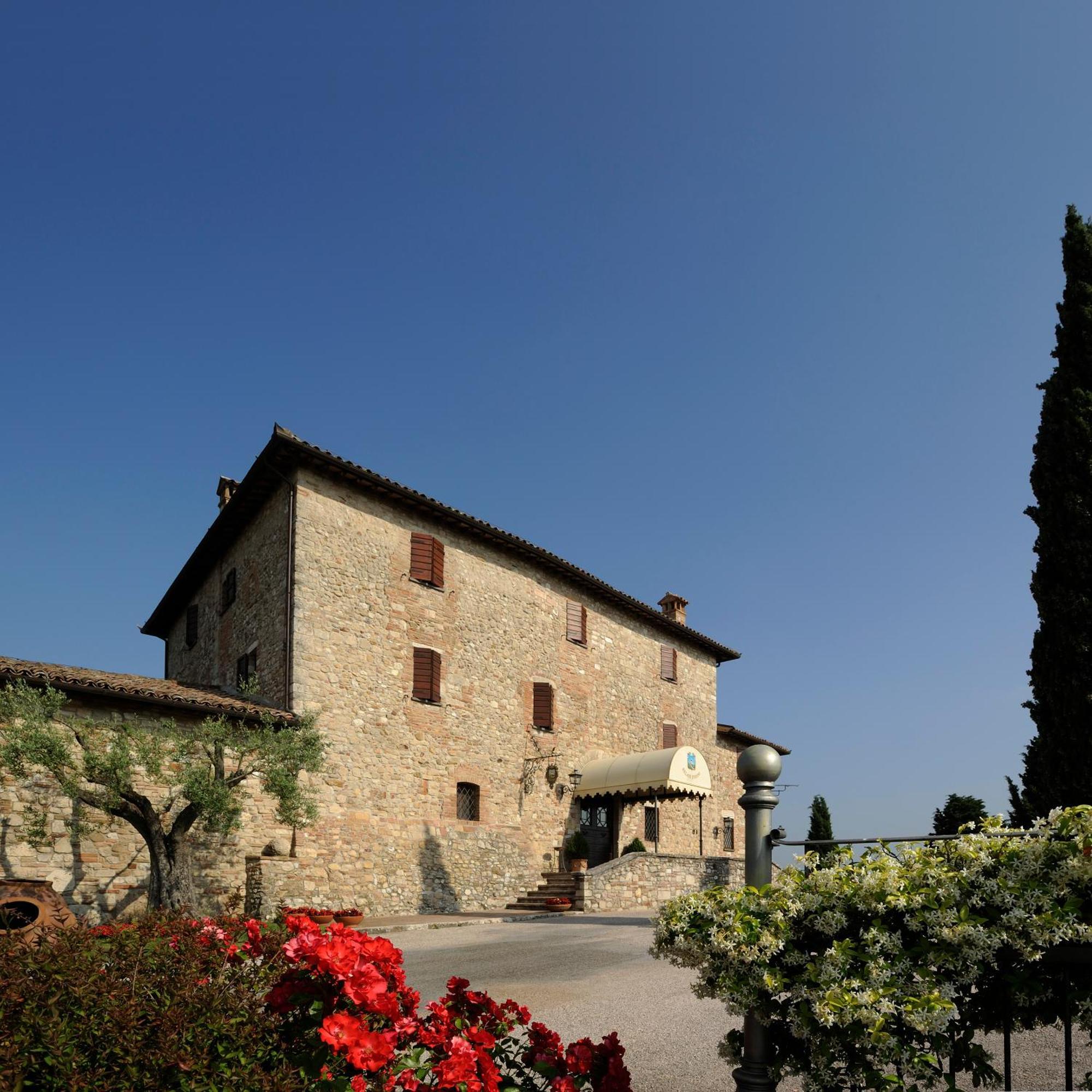 Hotel Relais Todini - Residenza D'epoca - Luxury Historic House