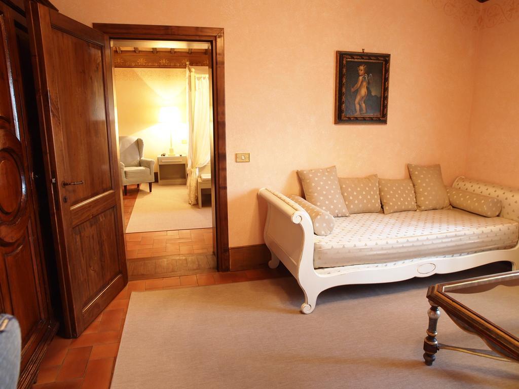 Relais Todini - Residenza D'epoca - Historic House